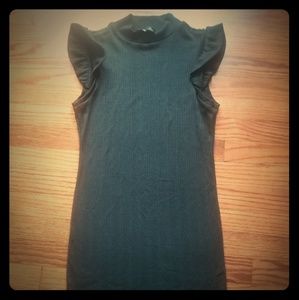 Ruffle shoulder above the knee dress